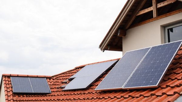 Top conseils pour sélectionner votre panneau solaire photovoltaïque